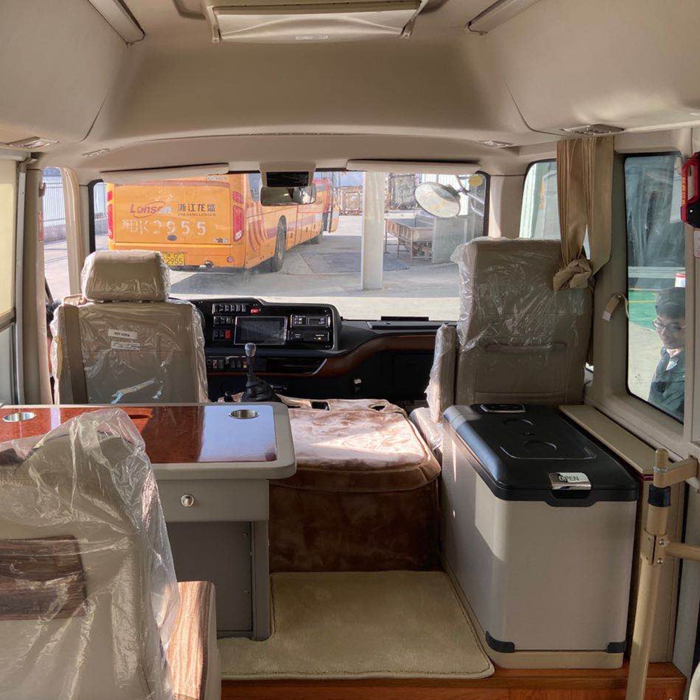 0f7a815f78b8ad8c6a3aaced18cee9e-1